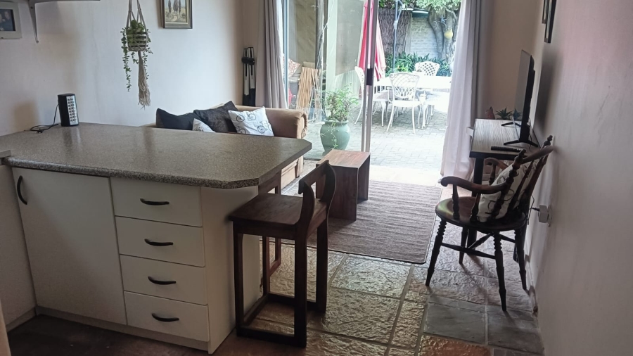 4 Bedroom Property for Sale in Nahoon Valley Park Eastern Cape